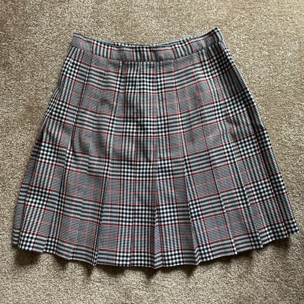 Vintage 90’s plaid pleated uniform skirt - Picture 1 of 4